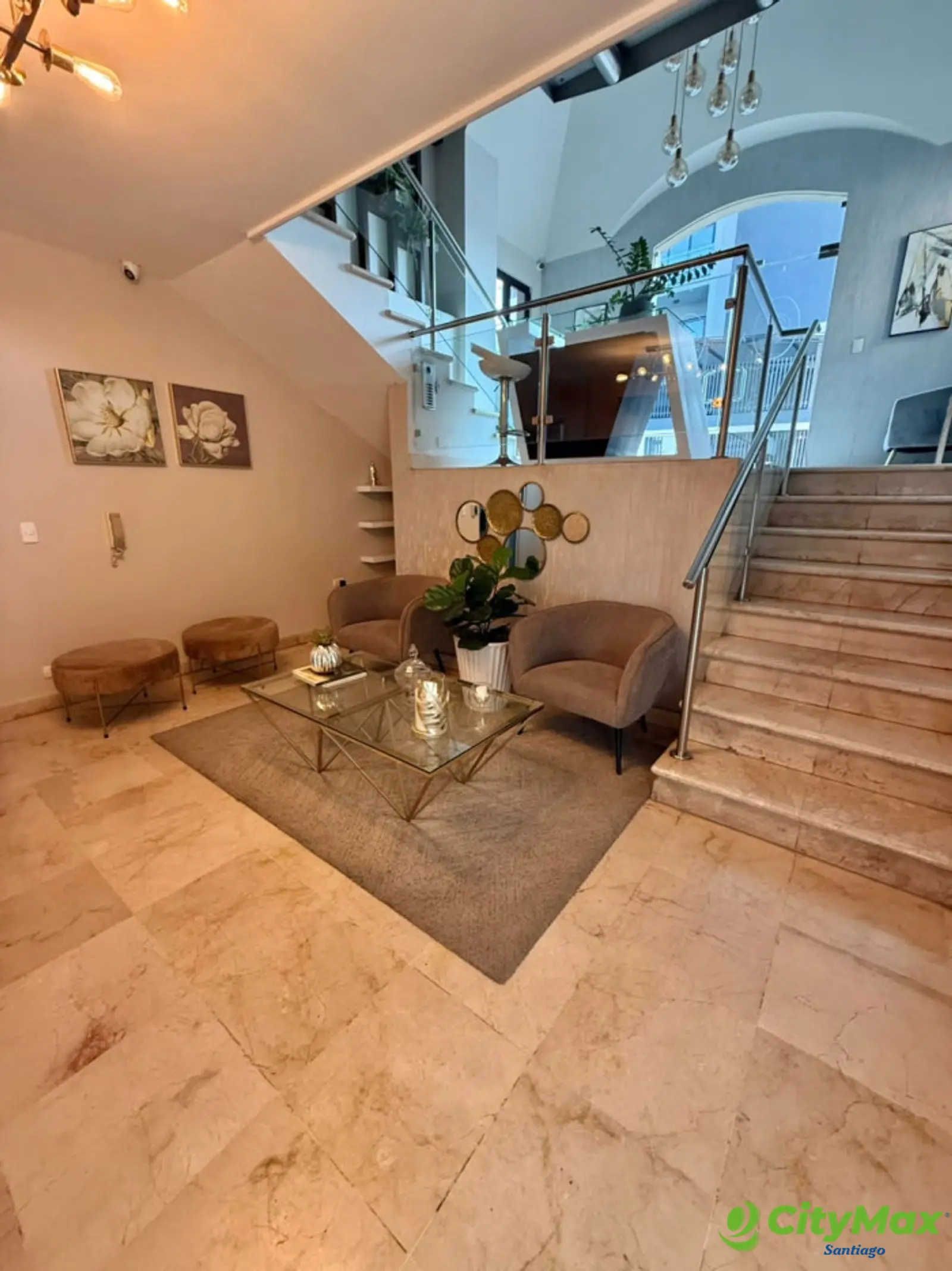 VENTA DE PRIMER NIVEL TORRE LA RINCONADA ,LA ESMERALDA - foto 2