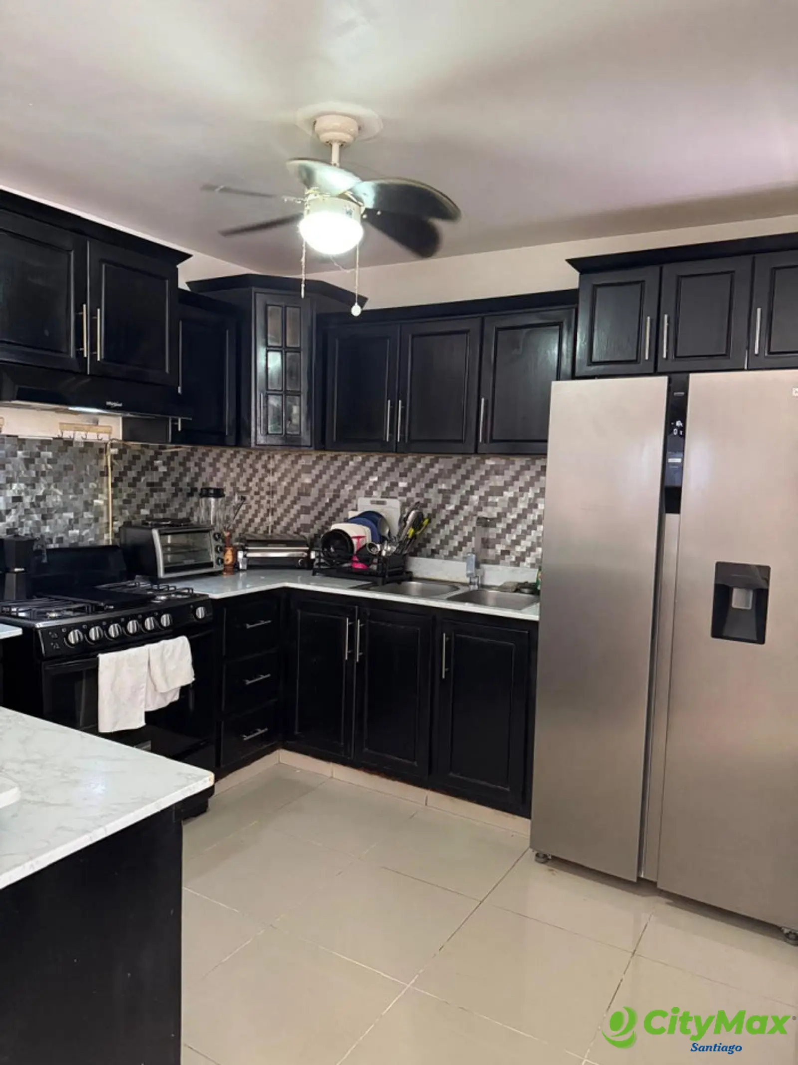 VENTA DE APARTAMENTO 4TO NIVEL CON AZOTEA CERRO ALTO - foto 10