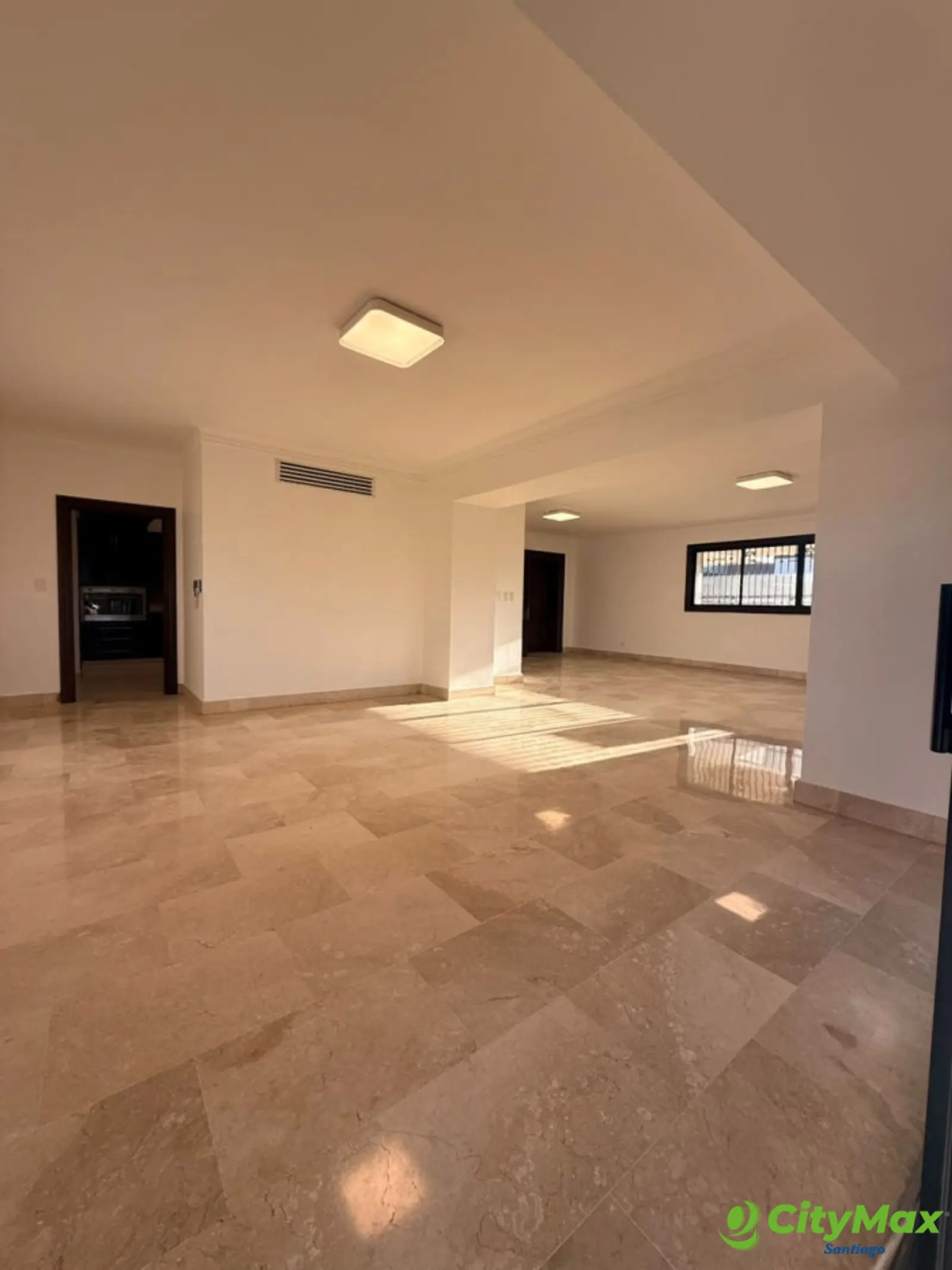 VENTA DE PRIMER NIVEL TORRE LA RINCONADA ,LA ESMERALDA - foto 9